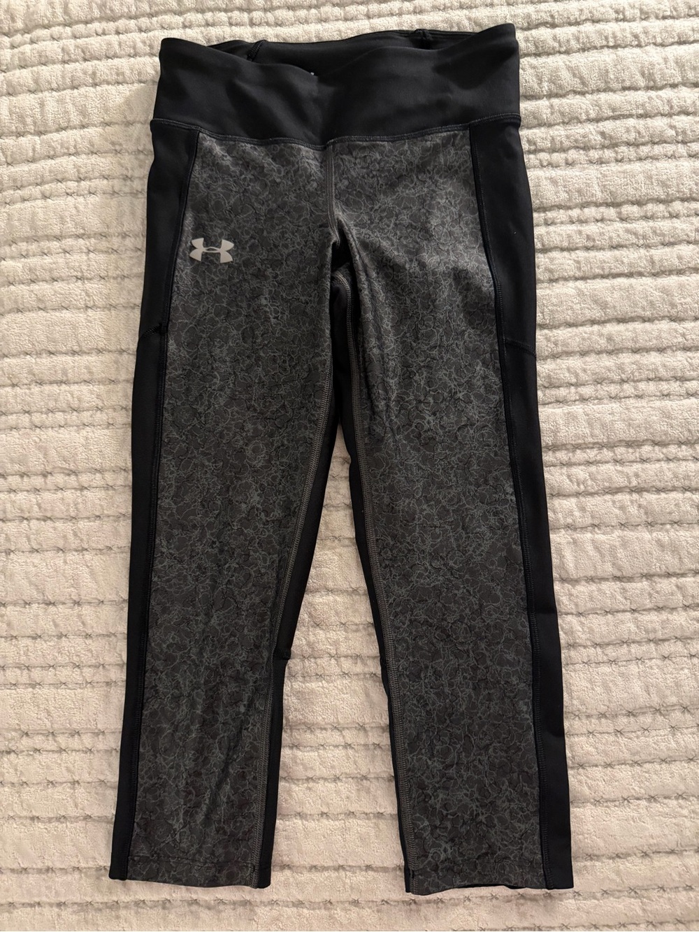 Under Armour Fly By Printed Capris